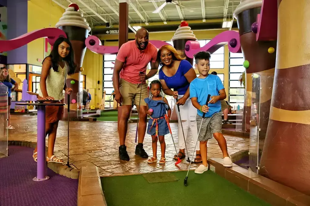 Crave Golf Club golfers